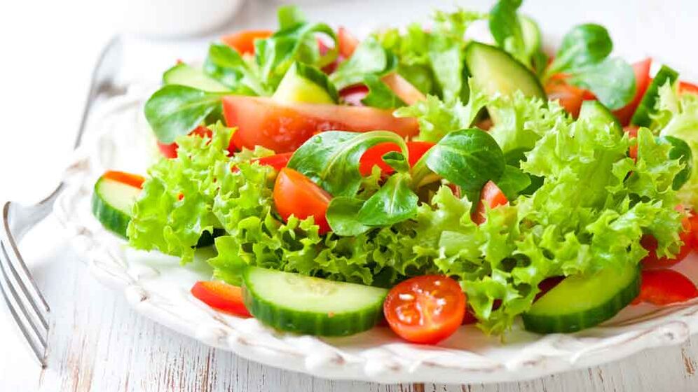 Salad with fresh vegetables for weight loss
